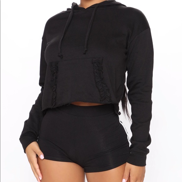Pullover Ruffle Crop Hoodie - Black - Picture 2 of 6